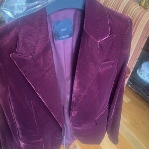 Mango Women's Velvet Blazer - Deep Wine NWT